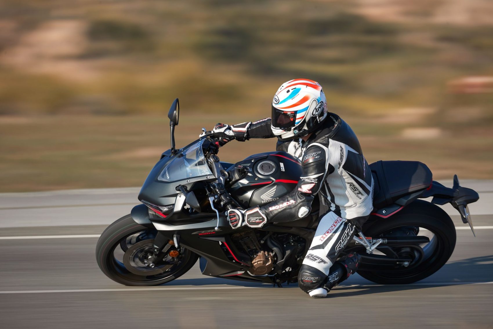 Самое интересное : Поглиблений огляд мотоцикла Honda CB-R